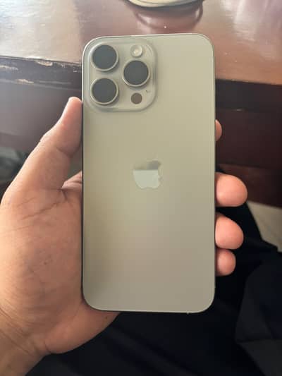 Apple iPhone 15 Pro Max