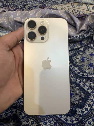 Apple iPhone 16 Pro Max