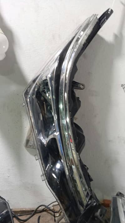 18 caroola head light