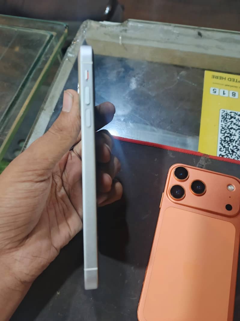 Apple iPhone 11 11