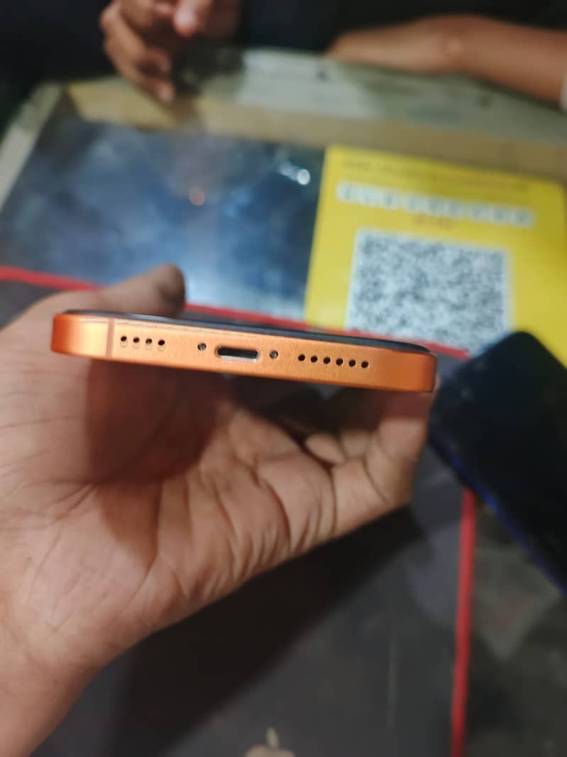 Apple iPhone 11 18