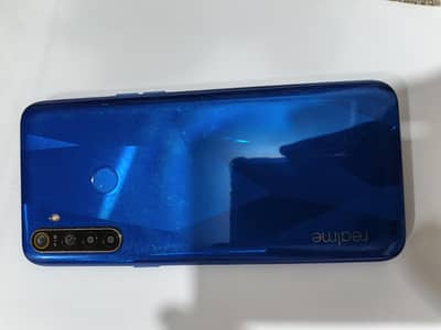 am selling Realme 5 dual Sim Urgent Sale