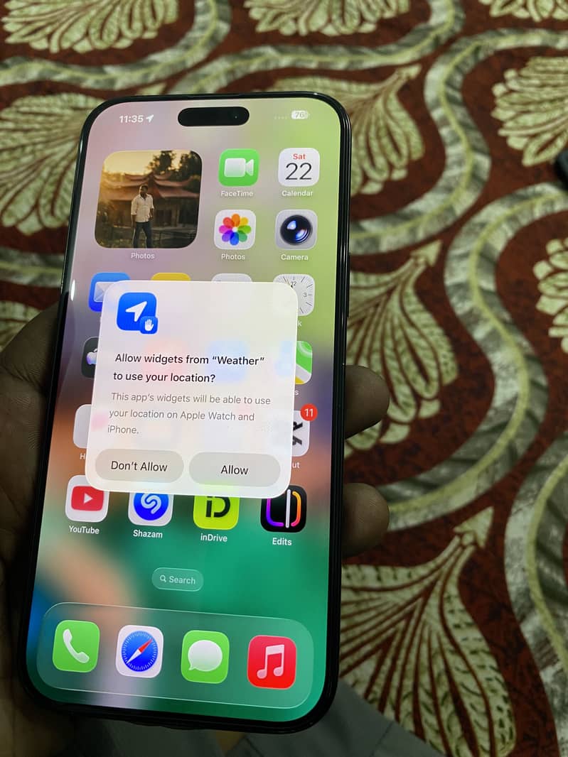 Apple iPhone 16 Pro Max 4