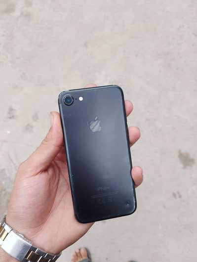 Apple iPhone 7