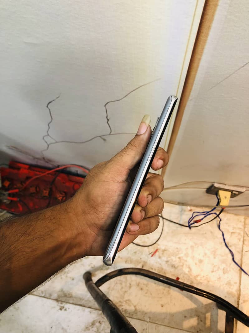 One Plus 9 Pro 4