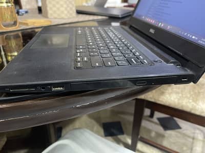 Dell laptop Vostro 14-3468 for sale