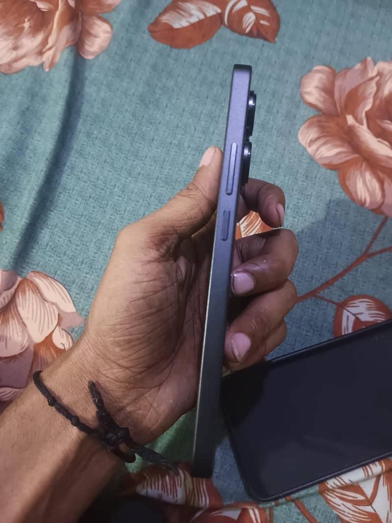 Redmi Note 13 4