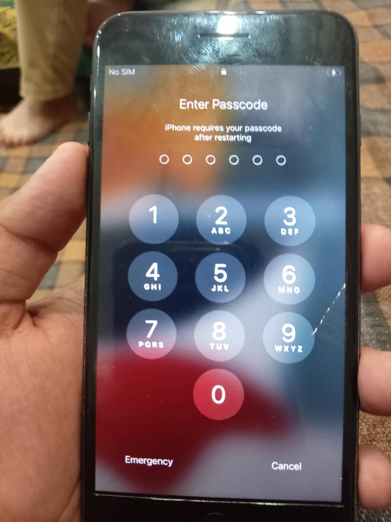 Apple iPhone 7 Plus 1