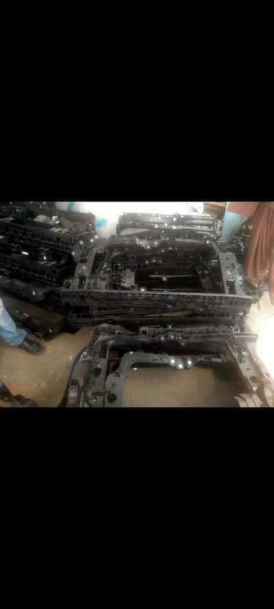 Mira 2017-2023 bulkhead (nose cut)