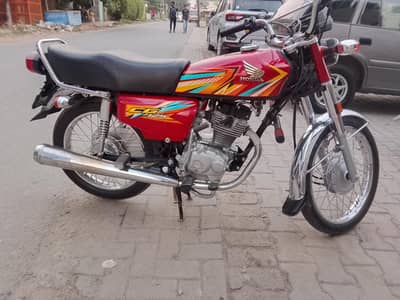 CG 125 available in good condition