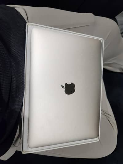 mackbook pro urgent sale