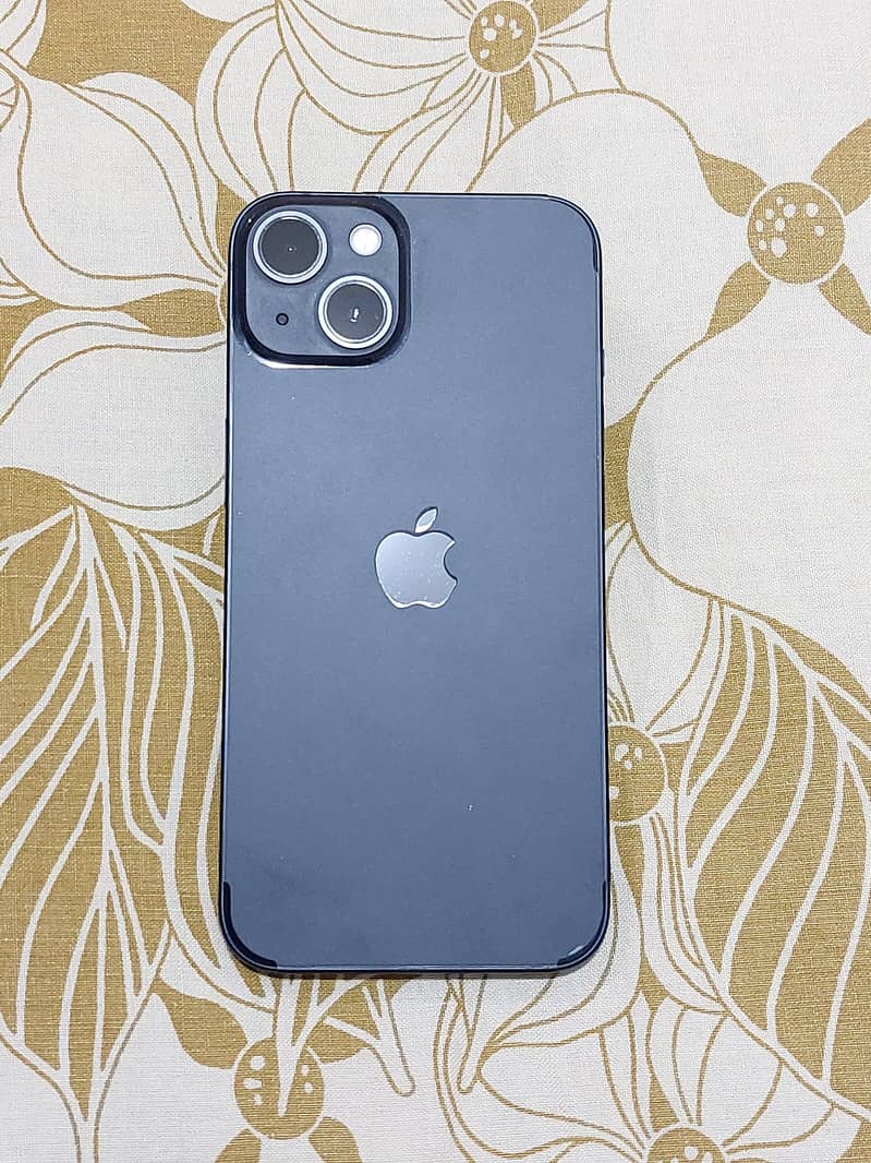 Apple iPhone 13 1
