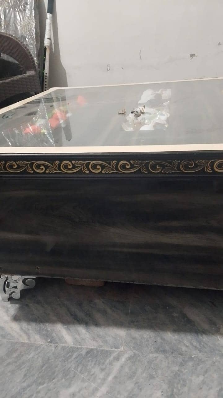 Center Table 1