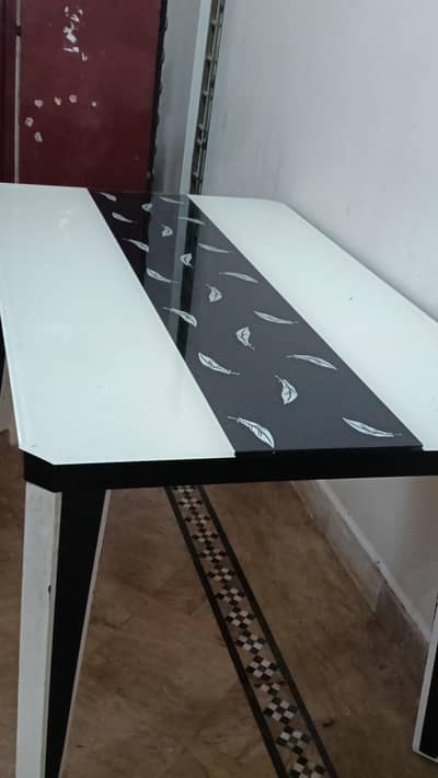 dinning table for sale