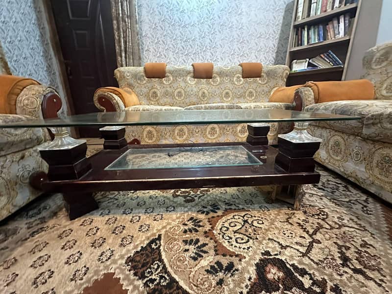 Sofa Set with center table 4