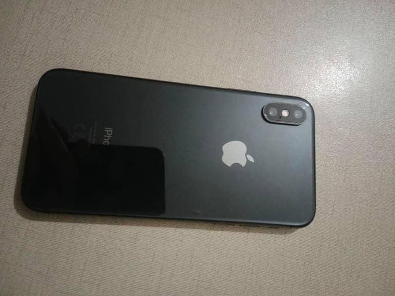 Apple iPhone XS 0