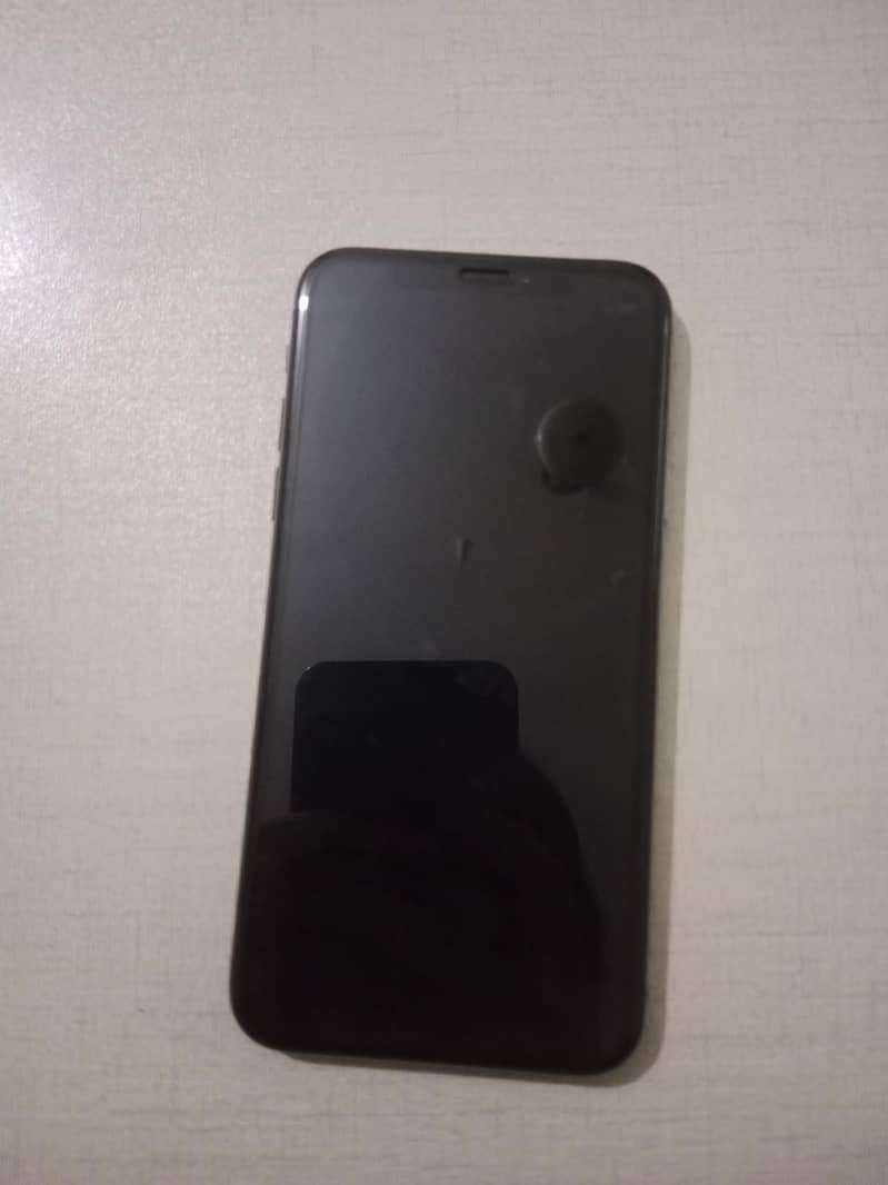 Apple iPhone XS 5