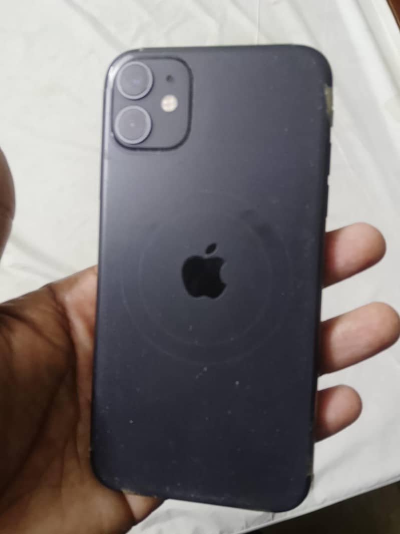 Apple iPhone 11 0