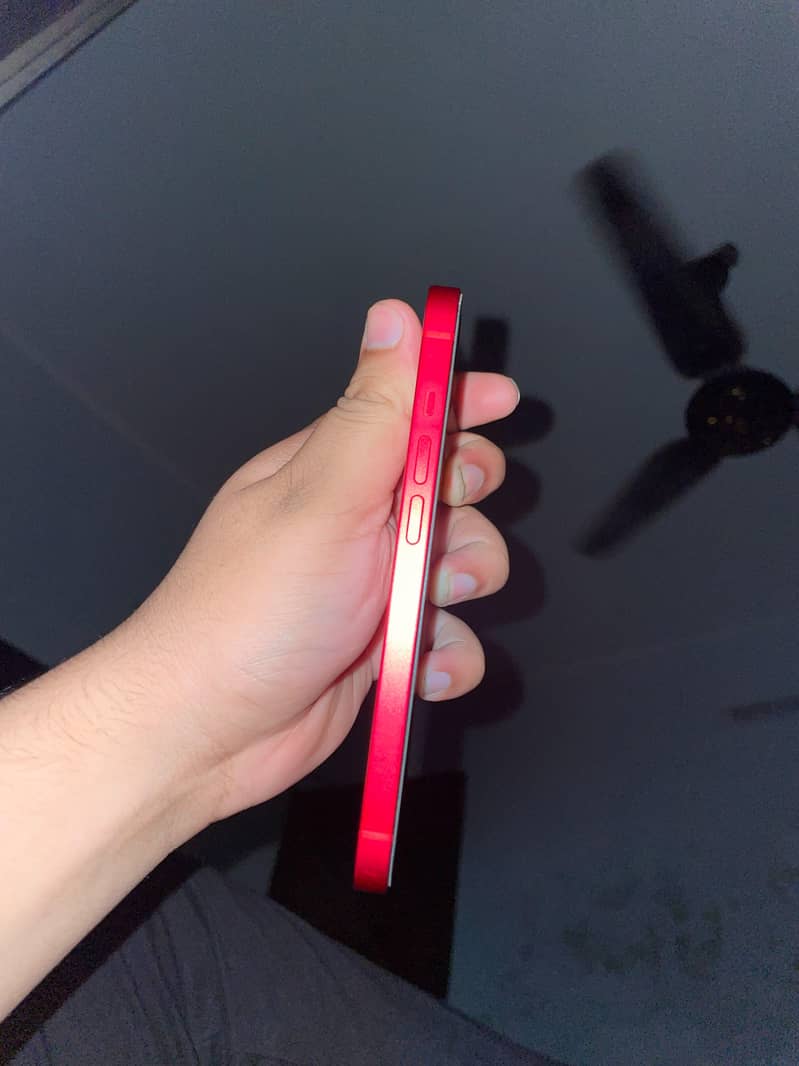 Apple iPhone 14 2