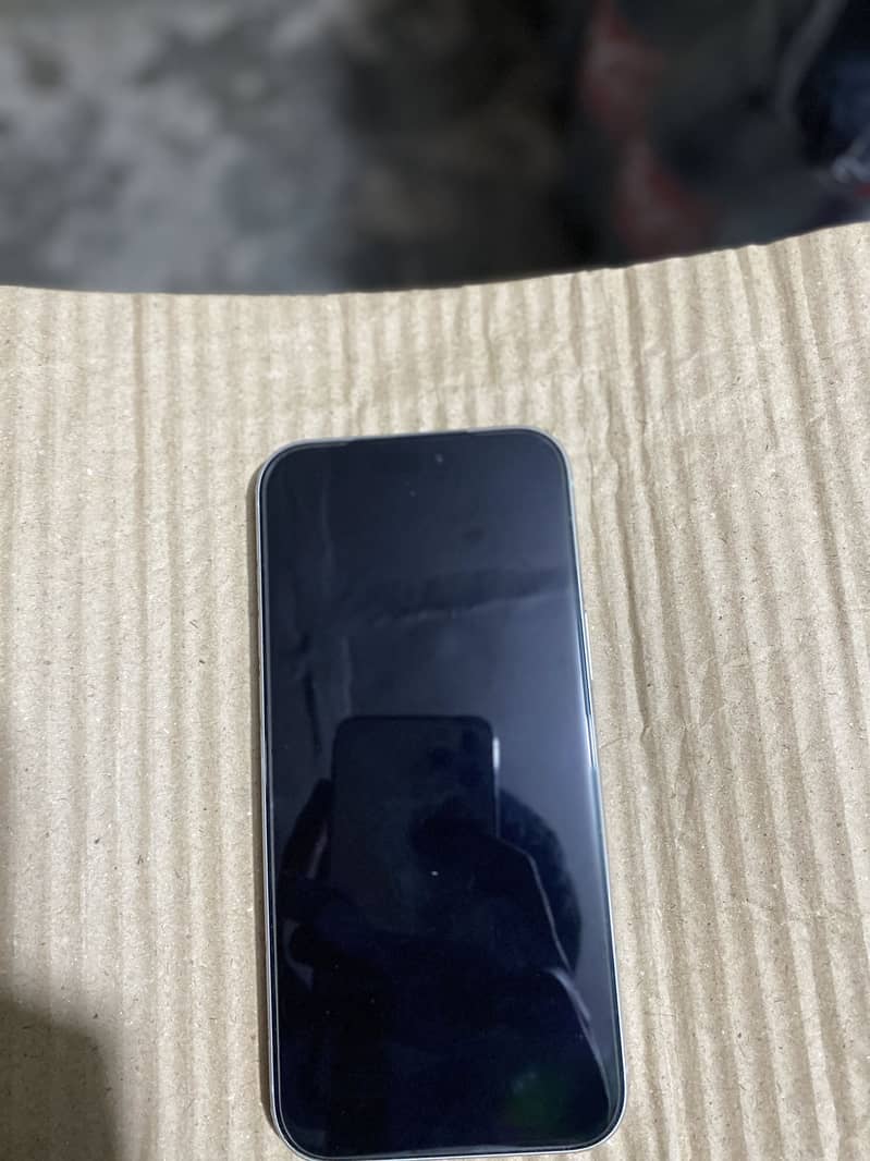 Apple iPhone 17 Pro Max 4