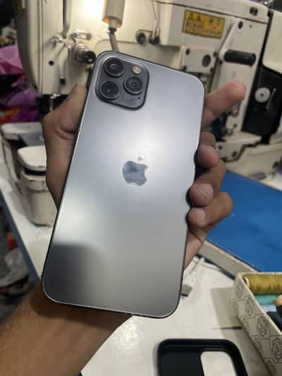 Apple iPhone 12 Pro