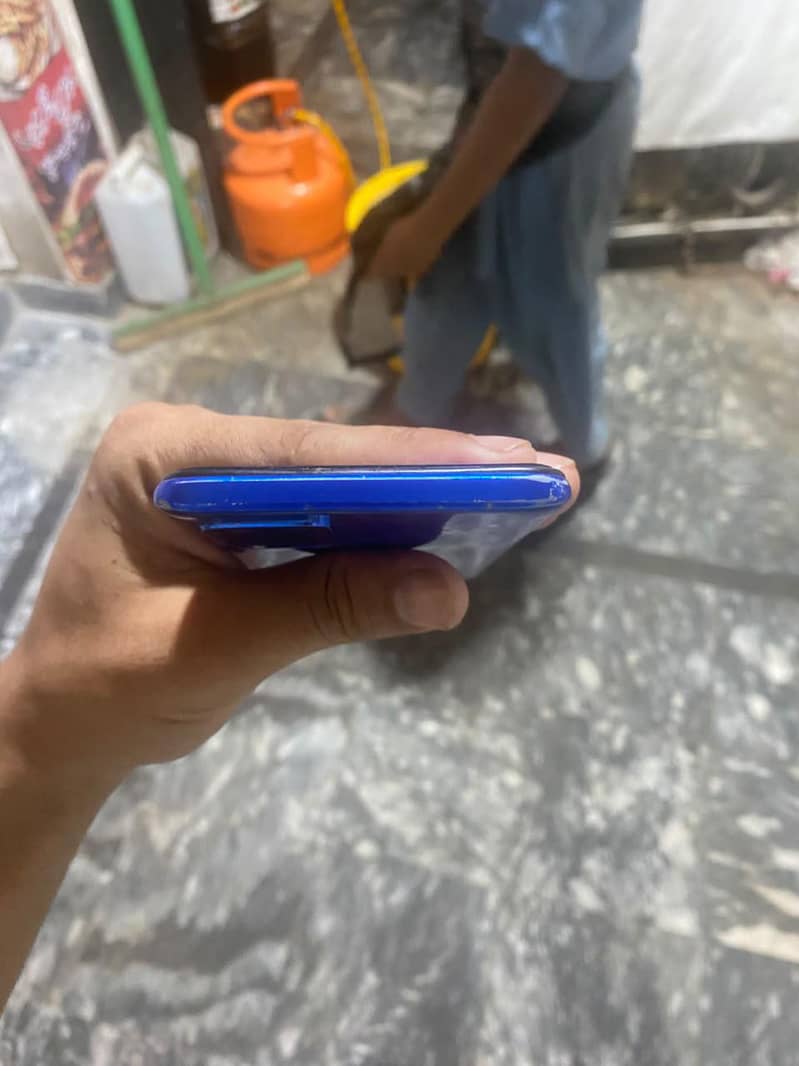 OPPO A54 1