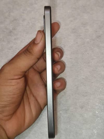 Realme 15t 5 g 8 256