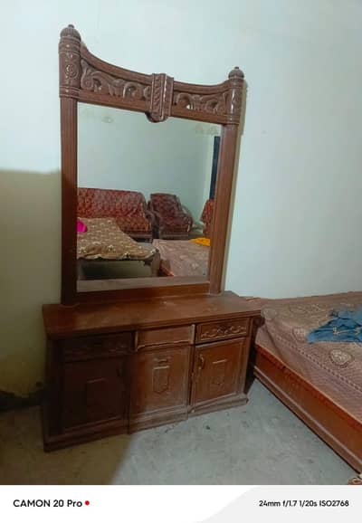 Dressing table for sale