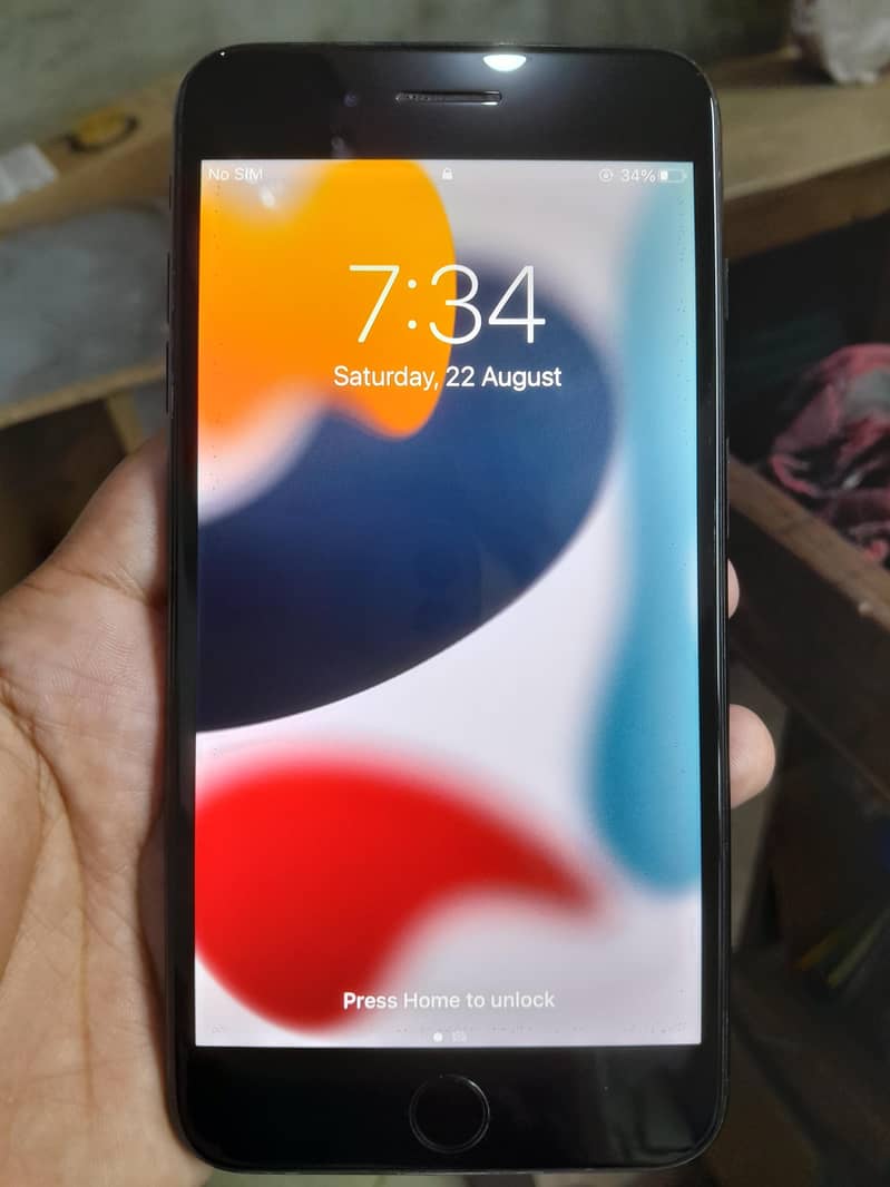 Apple iPhone 7 Plus 5