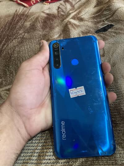 realme 5s 4/128