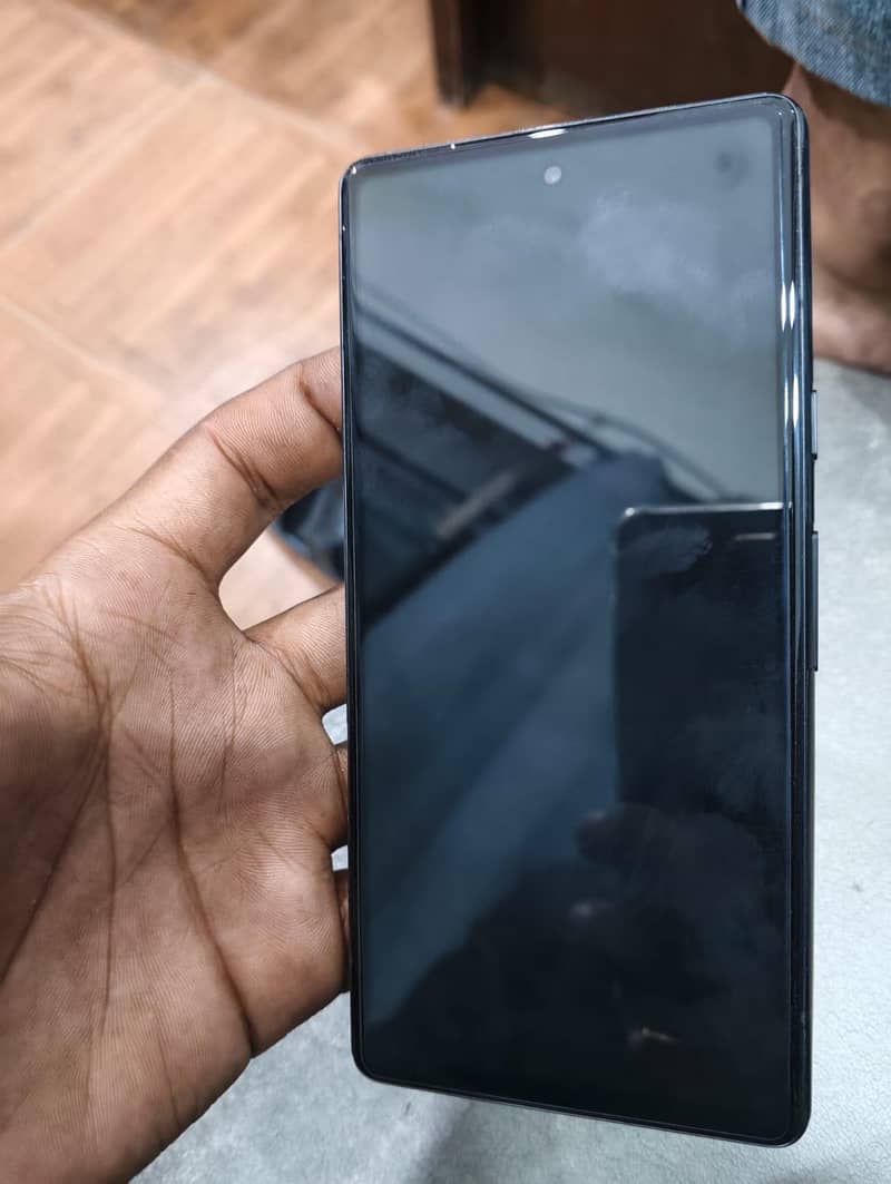 Google Pixel 7A 1