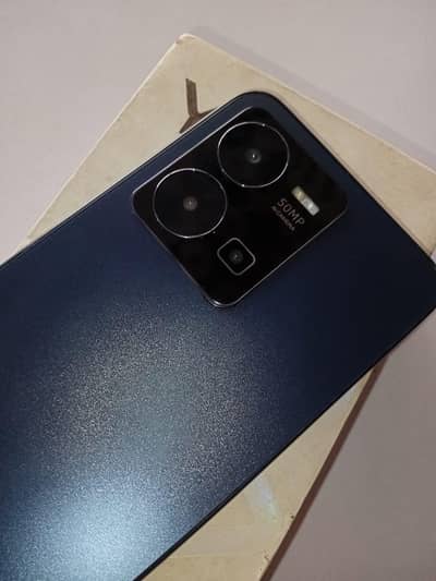 vivo y35 with box cable