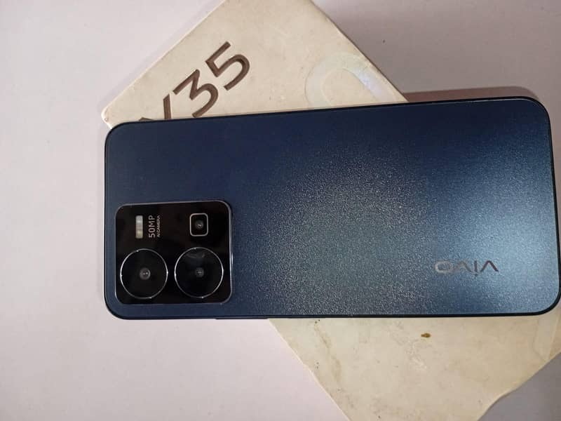 vivo y35 with box cable 3