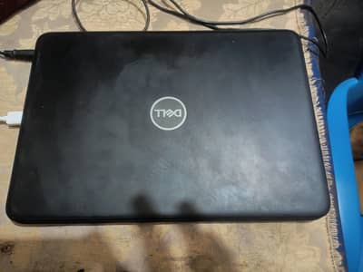 DELL CORE I3 7TH GEN 8GB RAM 120GB SSD OUTSTANDING BATTERY