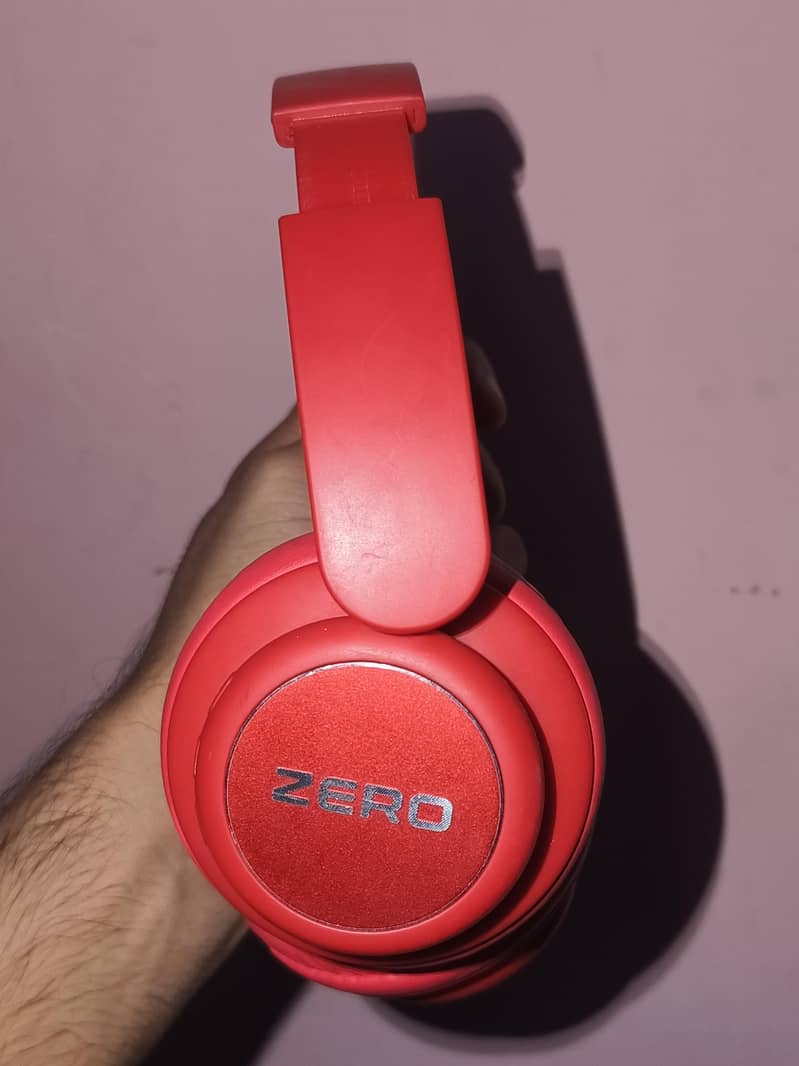 zero storm headphone 1