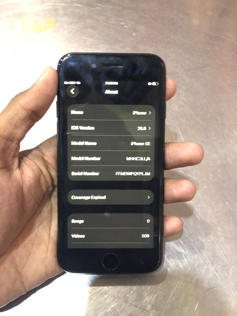 Apple iPhone SE 4