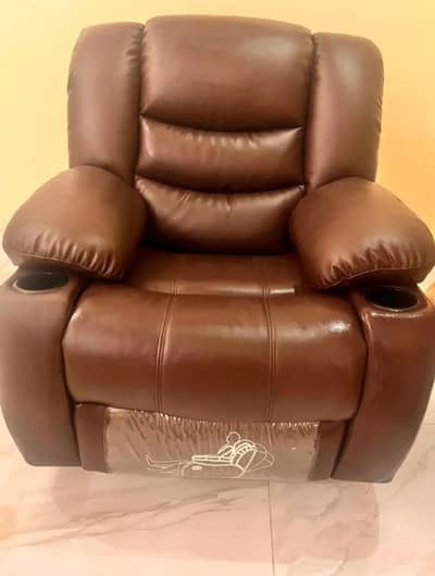 Recliner sofa