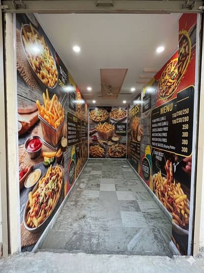 Fries ka liya Banda chaiya jis ko kam ata ho