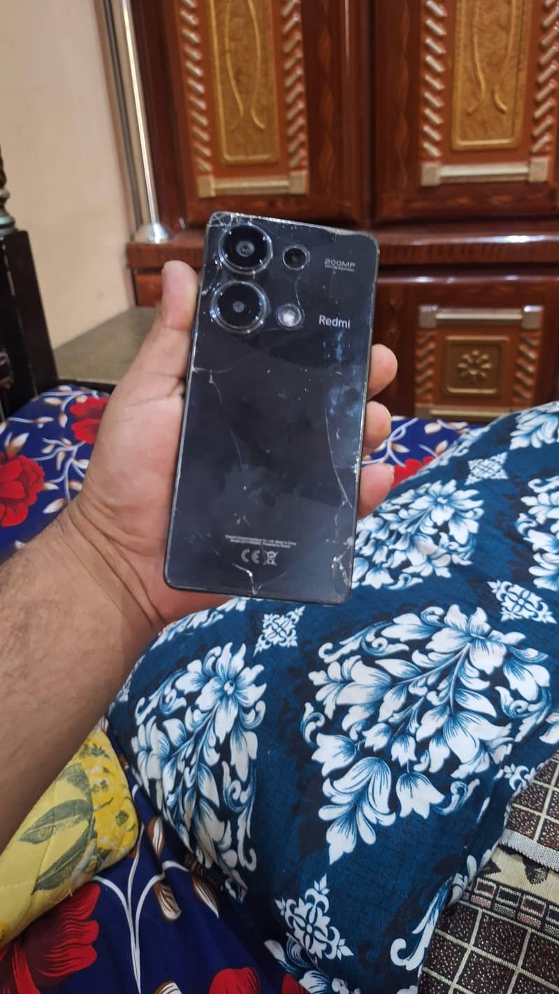 Xiaomi Redmi Note 13 Pro 1