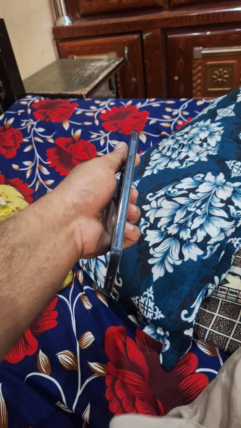 Xiaomi Redmi Note 13 Pro 2