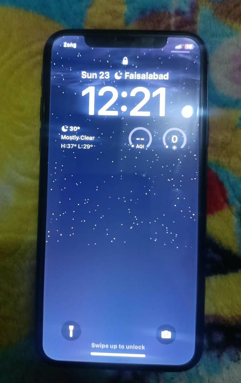 Apple iPhone X 3