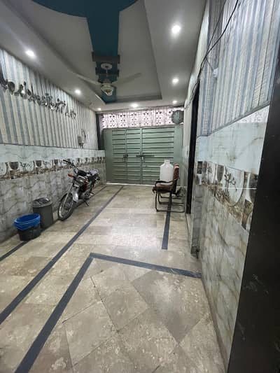 5 Marla Half Triple Storey Commercial And Residential Property For Sale In Maskeen Pura Very Near To Mian Canal Road Lalpul