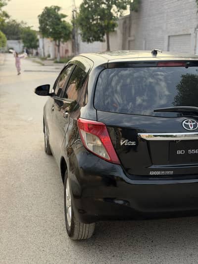 Toyota Vitz 2013