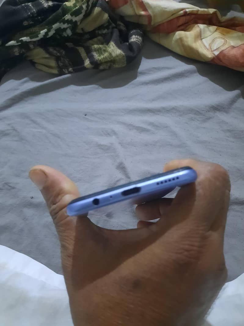 Vivo V21e 3