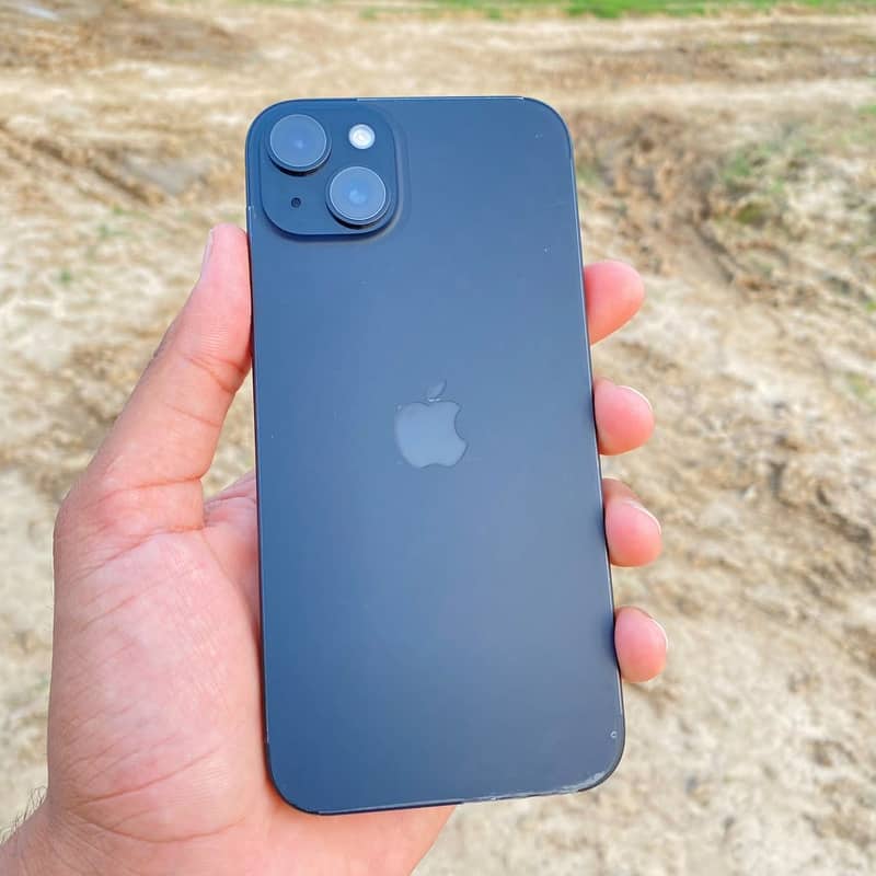 Apple iPhone 15 plus 1