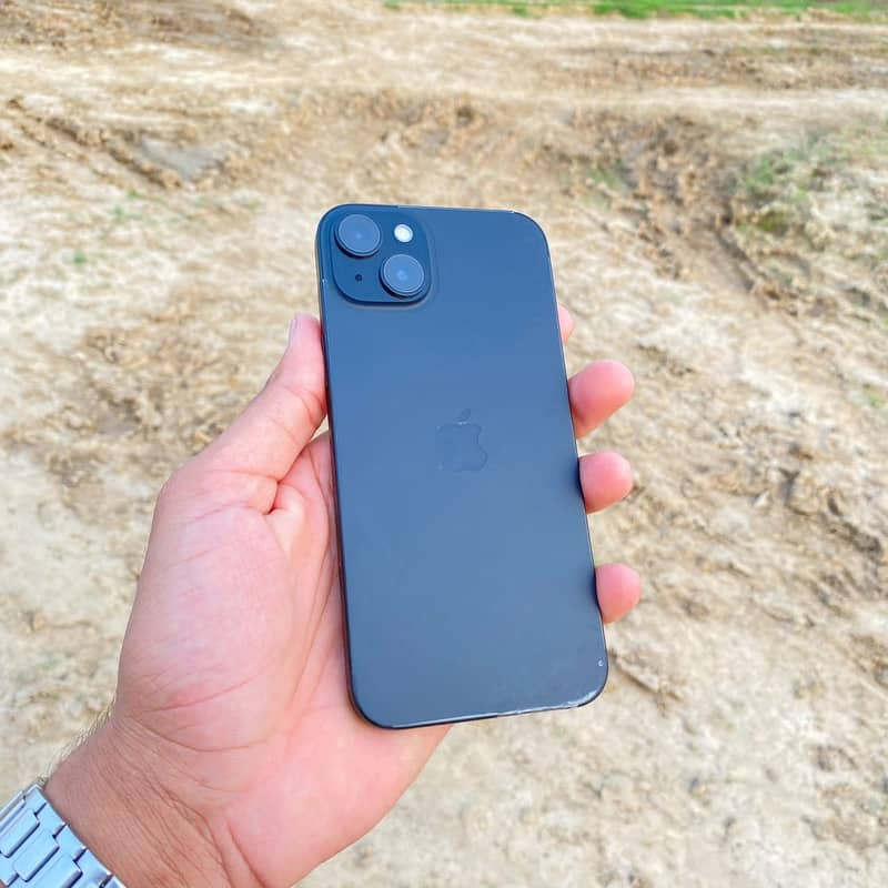 Apple iPhone 15 plus 2