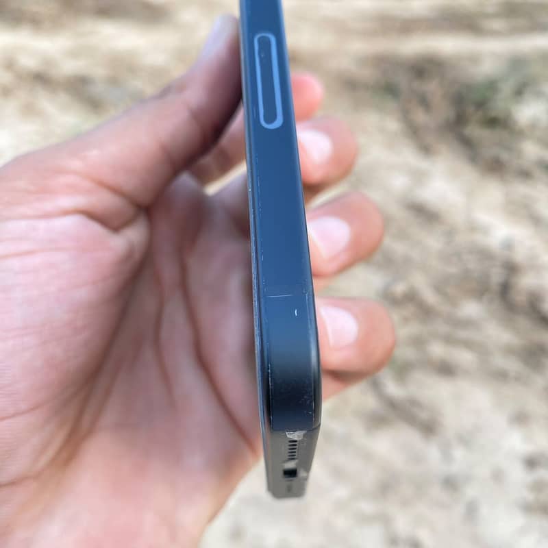Apple iPhone 15 plus 5