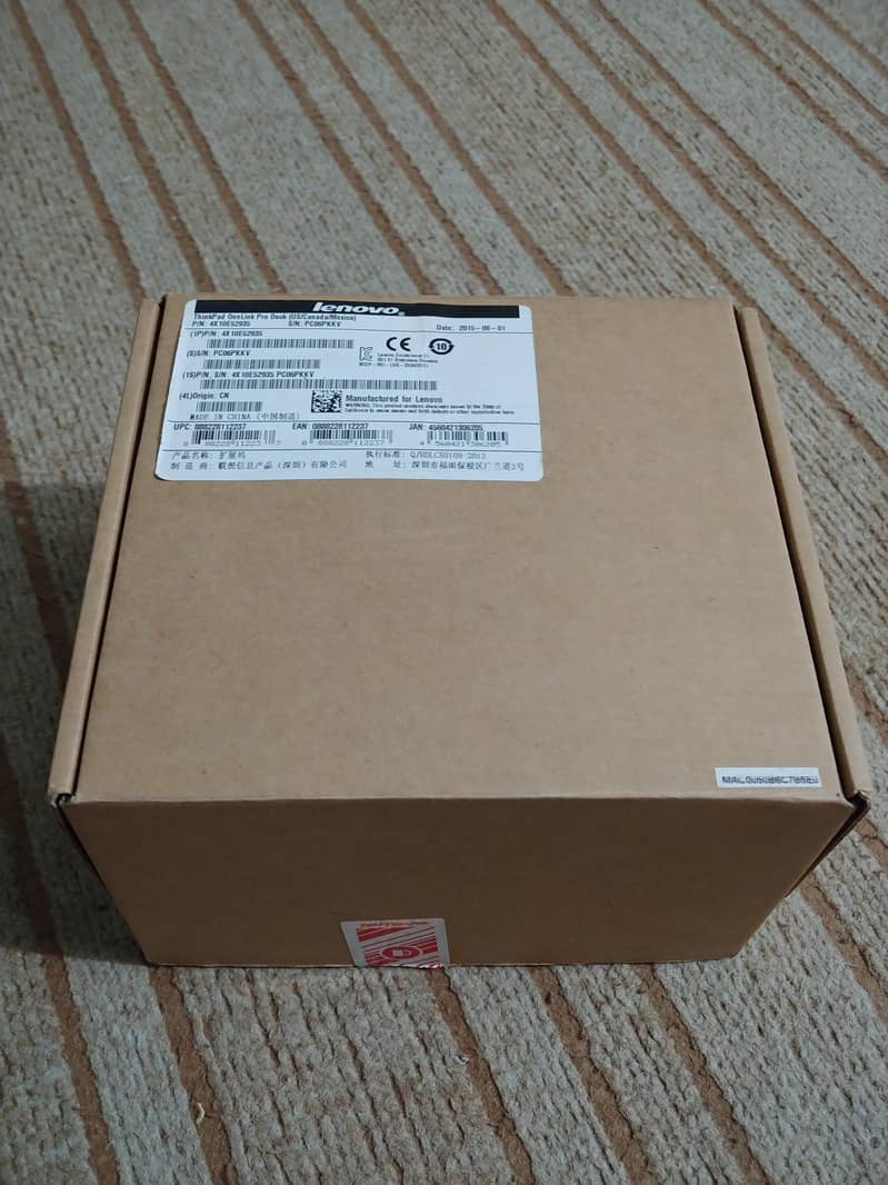 Dock station/ Xeon processor/ Cisco network interface card 3