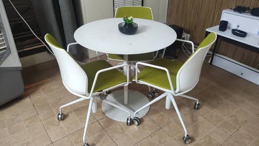 Coffee Table | 3 Chairs | 2x Side tables