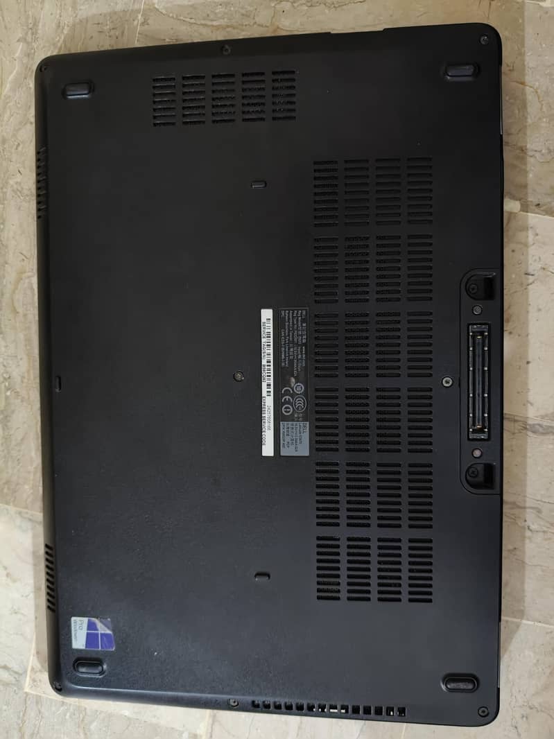 Dell Latitude E5470 8